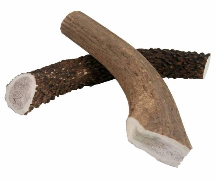 Kaugeweihe die natürliche ‘Zahnbürste’ für Hunde, aus Hirschgeweih: ein 100% reines, nachhaltiges und pures Naturprodukt. Ohne Zusätze, unwiderstehlich, gesund und mineralreich um das Hundegebiss sauber, stark und gesund zu halten.